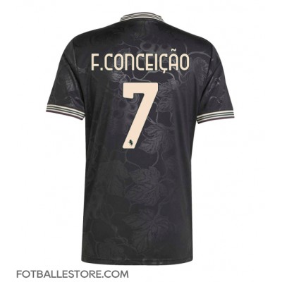 Juventus Francisco Conceicao #7 Tredjedrakt 2025-26 Kortermet Juventus Francisco Conceicao #7 Tredjedrakt 2025-26 Kortermet